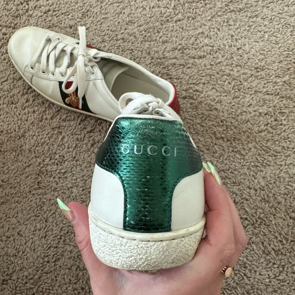 women’s gucci ace sneaker with bee size 9 - Picture 6 of 10